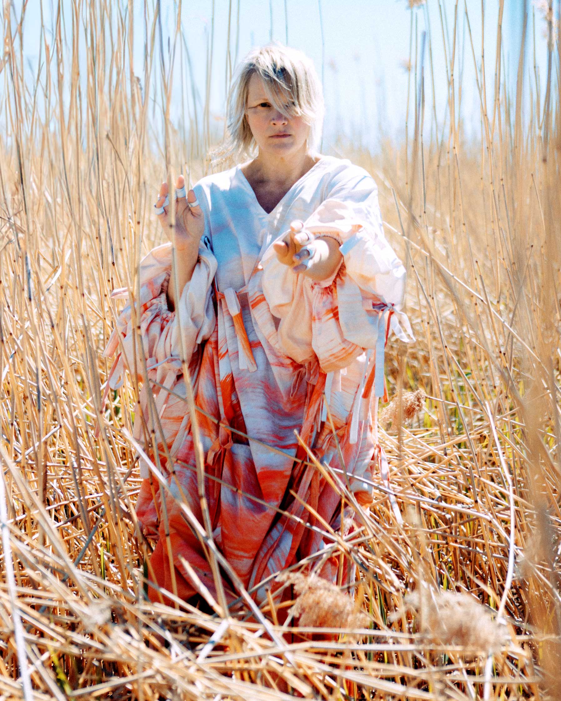 Jonna Tervomaa - Photography: Tero Ahonen